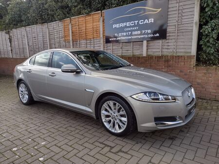 JAGUAR XF 2.2d Luxury Auto Euro 5 (s/s) 4dr