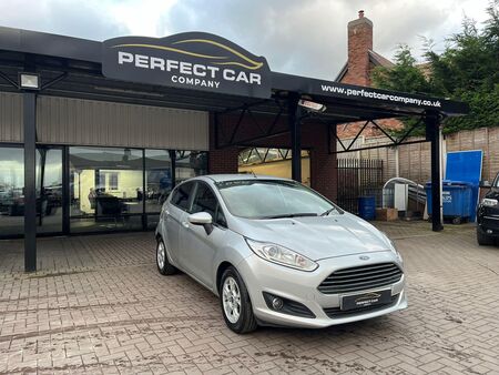 FORD FIESTA 1.6 TDCi ECOnetic Titanium Euro 5 (s/s) 5dr