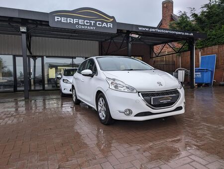 PEUGEOT 208 1.2 VTi Active Euro 5 5dr