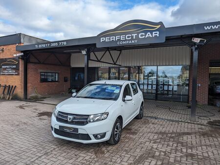 DACIA SANDERO 1.2 Laureate Euro 5 5dr