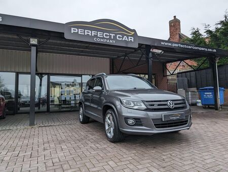 VOLKSWAGEN TIGUAN 2.0 TDI BlueMotion Tech R-Line DSG 4WD Euro 6 (s/s) 5dr