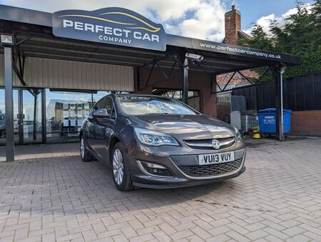 VAUXHALL ASTRA 1.6 16v SE Euro 5 5dr