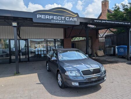 SKODA OCTAVIA 1.9 TDI Elegance DSG Euro 4 5dr