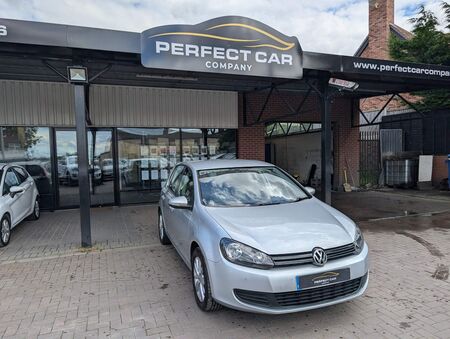 VOLKSWAGEN GOLF 1.6 TDI Match DSG Euro 5 5dr