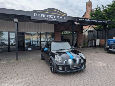 MINI HATCH 2.0 Cooper D Bayswater Auto Euro 5 3dr