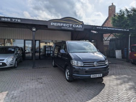 VOLKSWAGEN TRANSPORTER SHUTTLE 2.0 TDI BlueMotion Tech SE DSG FWD LWB Euro 6 (s/s) 5dr